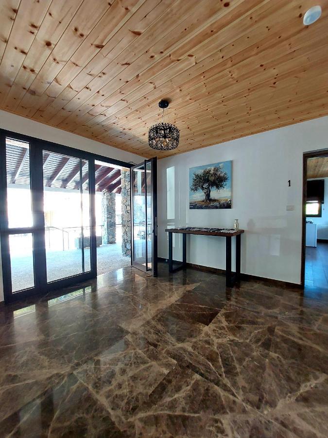 Agros Green Valley Suites ลิมาซอล ภายนอก รูปภาพ